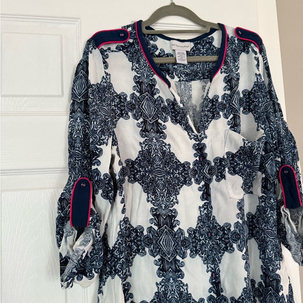 Soft Surroundings Pattern Flowy Blouse - image 4